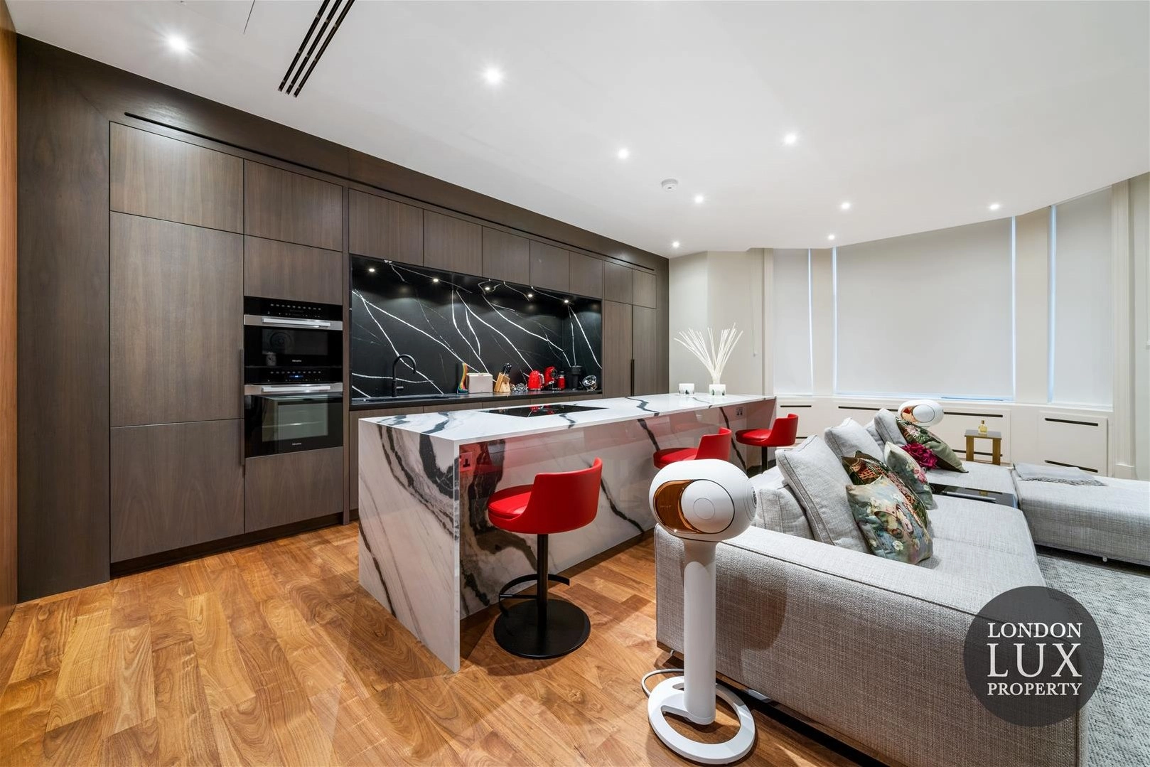  Ennismore Gardens SW7, London
